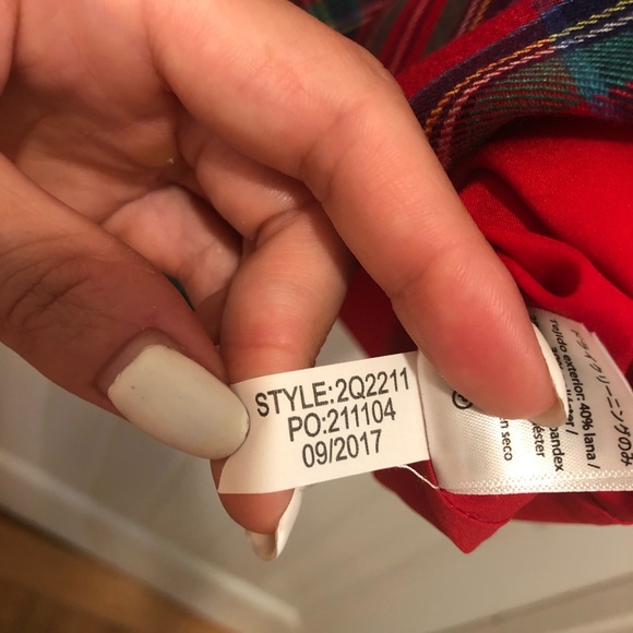 Gorgeous Scottish Plaid shift dress. Vineyard Vines, Christmas 2017 Collection. - Picture 7 of 7